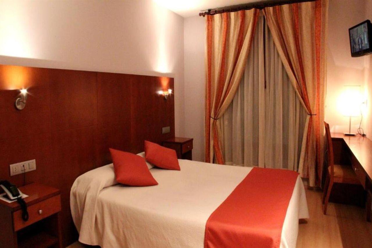 Hotel Jaques Jaca Dış mekan fotoğraf